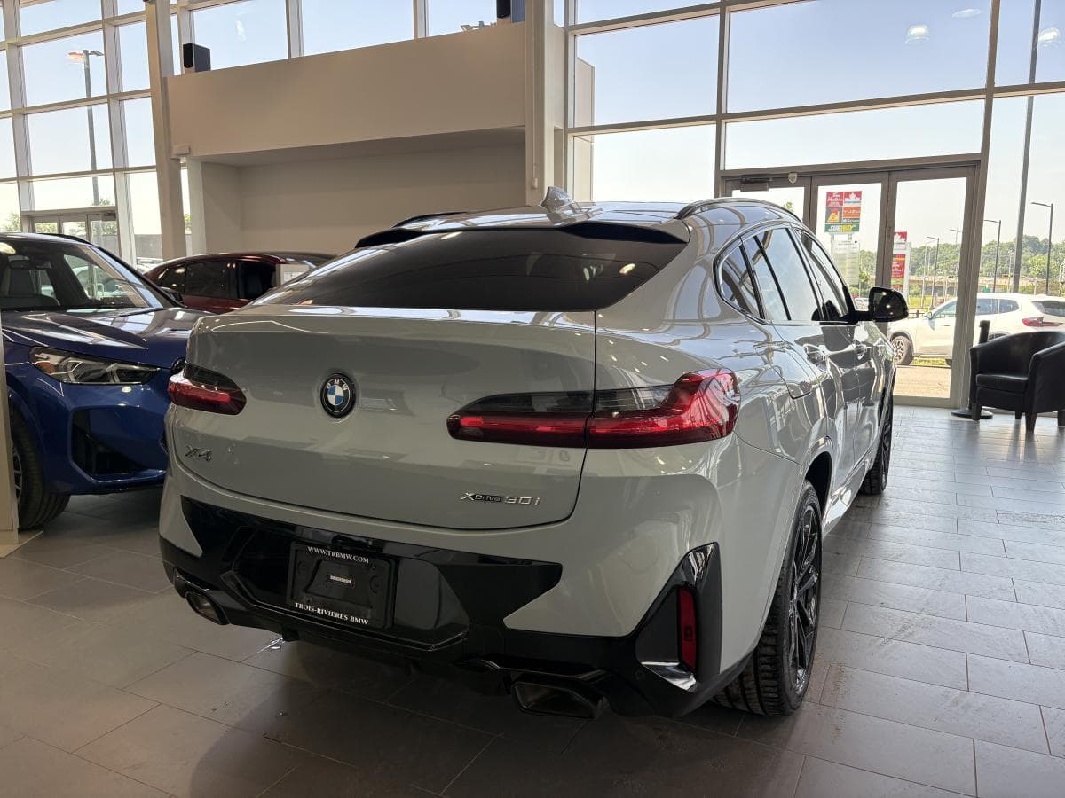 BMW X4 2023 — photo 7