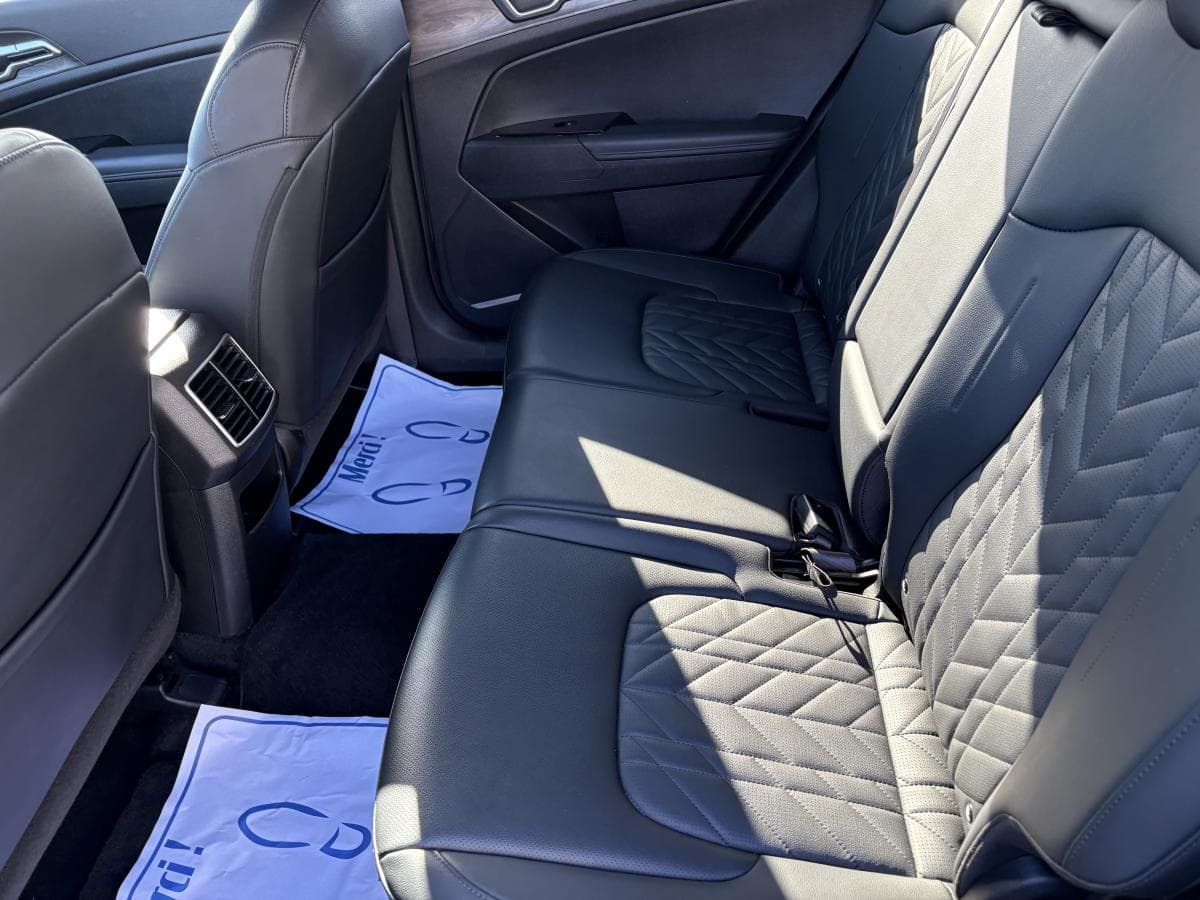 Kia Sportage 2023 — photo 10