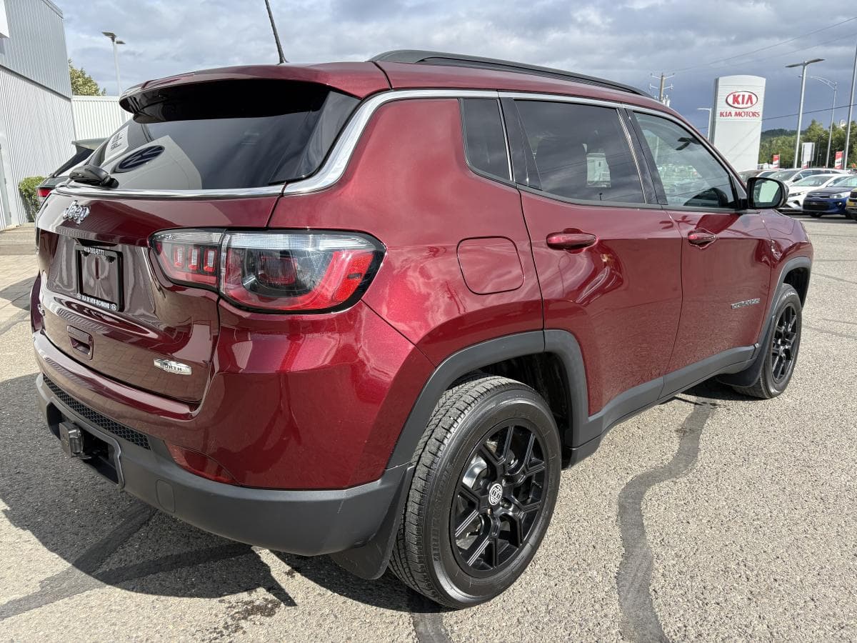 Jeep Compass 2022 — photo 8