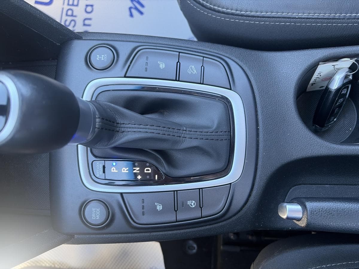 Hyundai Kona 2021 — photo 16