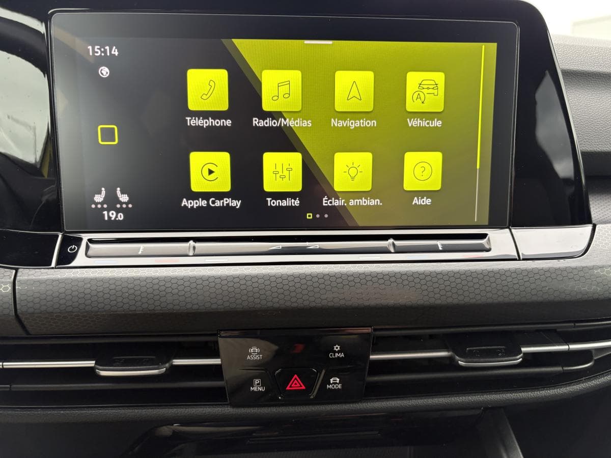 Volkswagen Golf GTI 2023 — photo 17