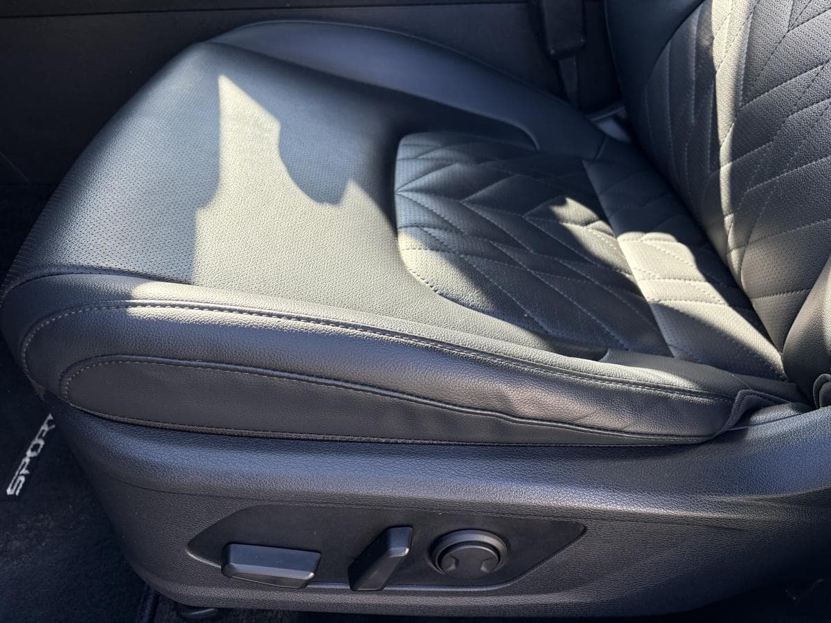 Kia Sportage 2023 — photo 12