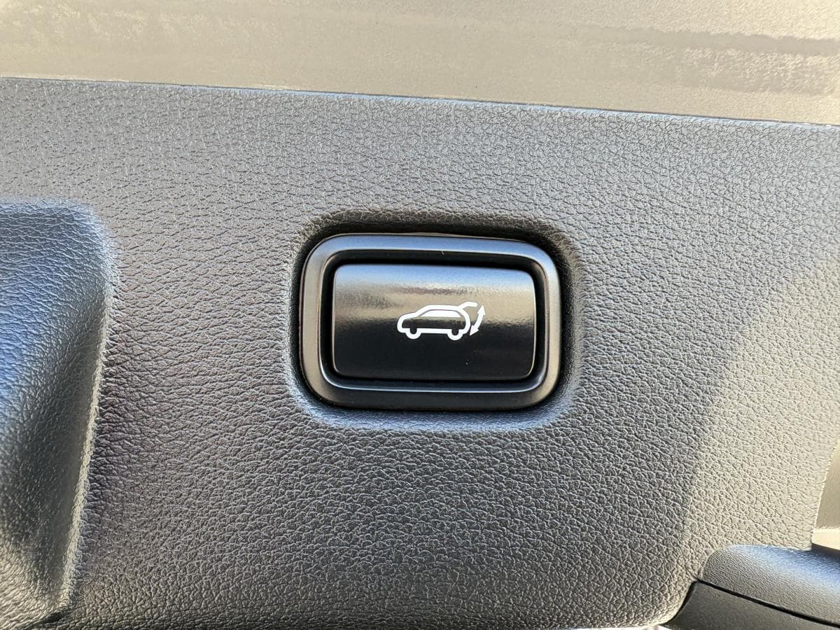 Kia Sportage 2023 — photo 10