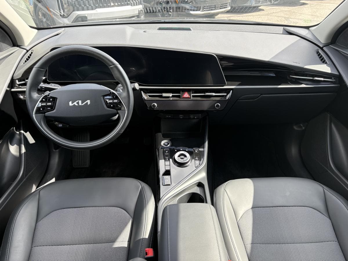 Kia Niro 2025 — photo 13
