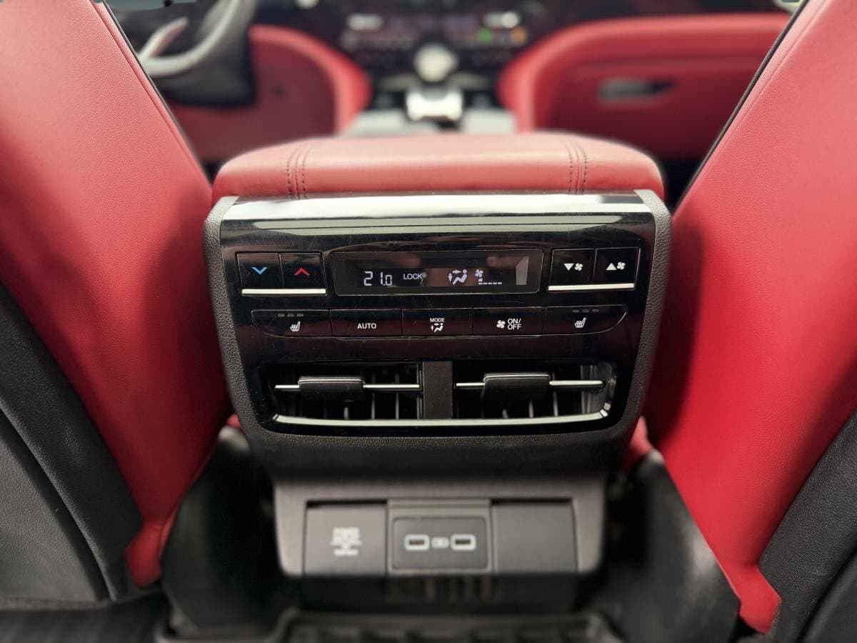 Acura MDX 2024 — photo 14