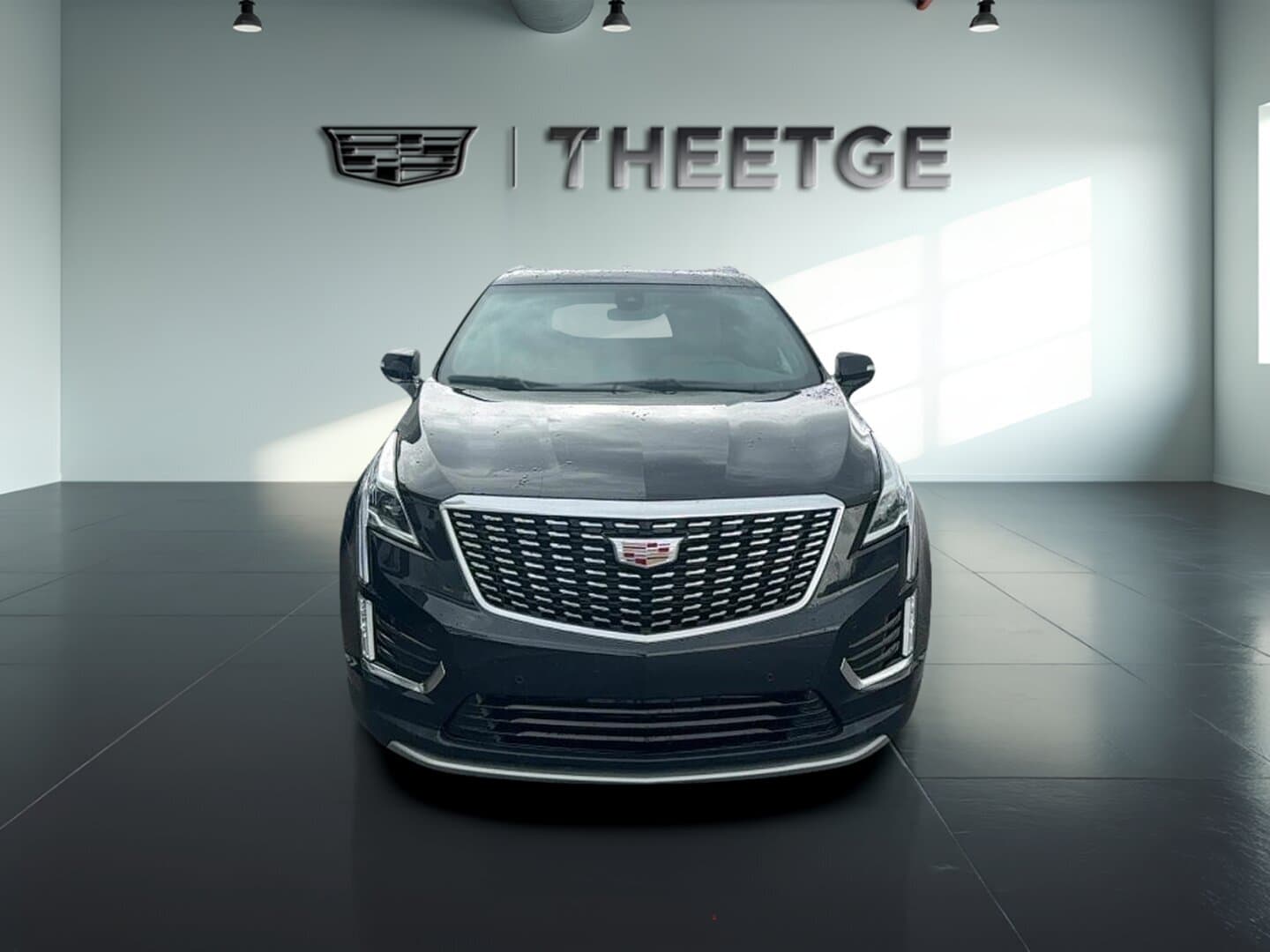 Cadillac XT5 2024 — photo 2