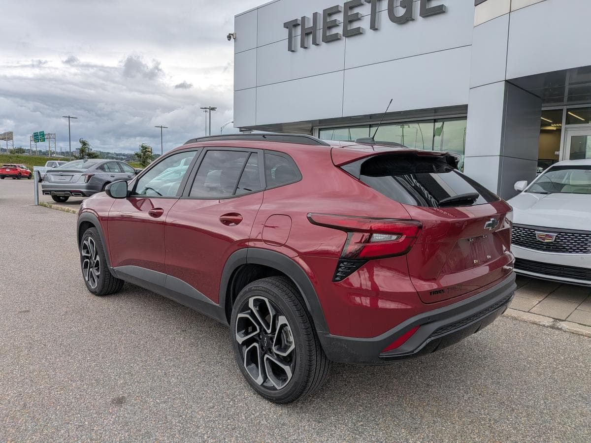 Chevrolet Trax 2025 — photo 3