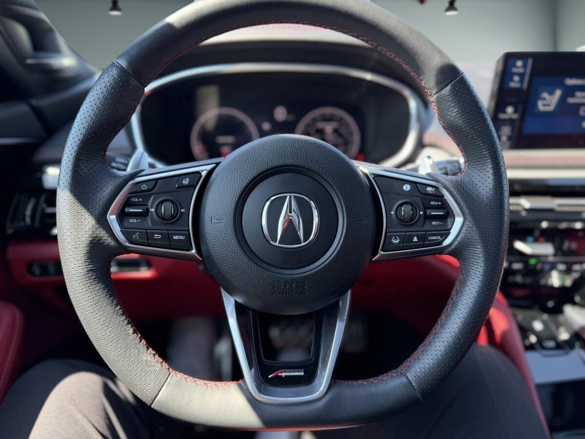 Acura MDX 2025 — photo 17