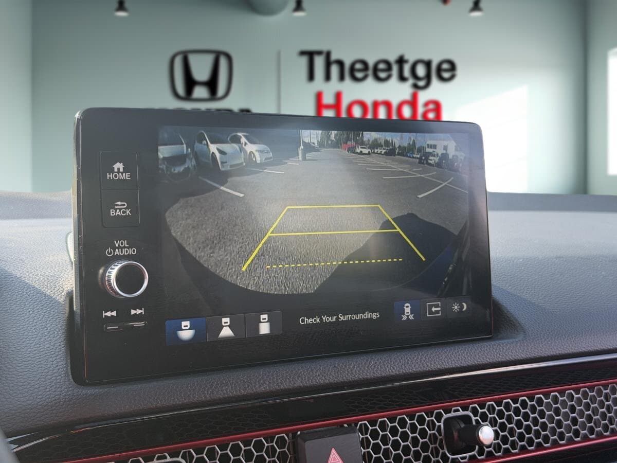 Honda Civic 2026 — photo 17