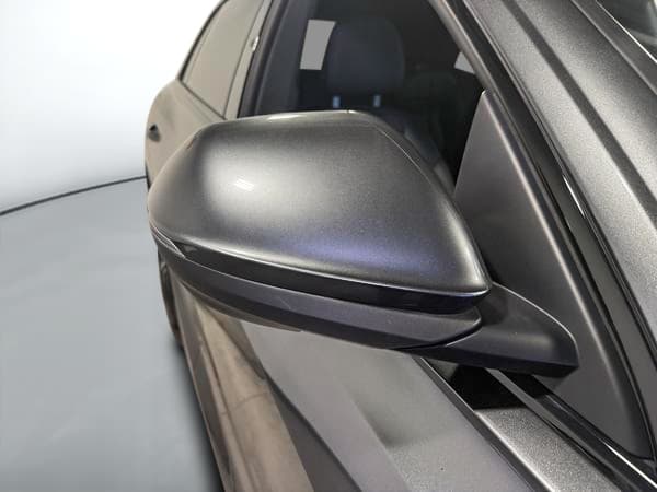 Audi Q8 2023 — photo 10