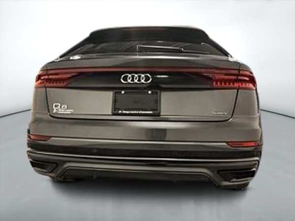 Audi Q8 2023 — photo 4