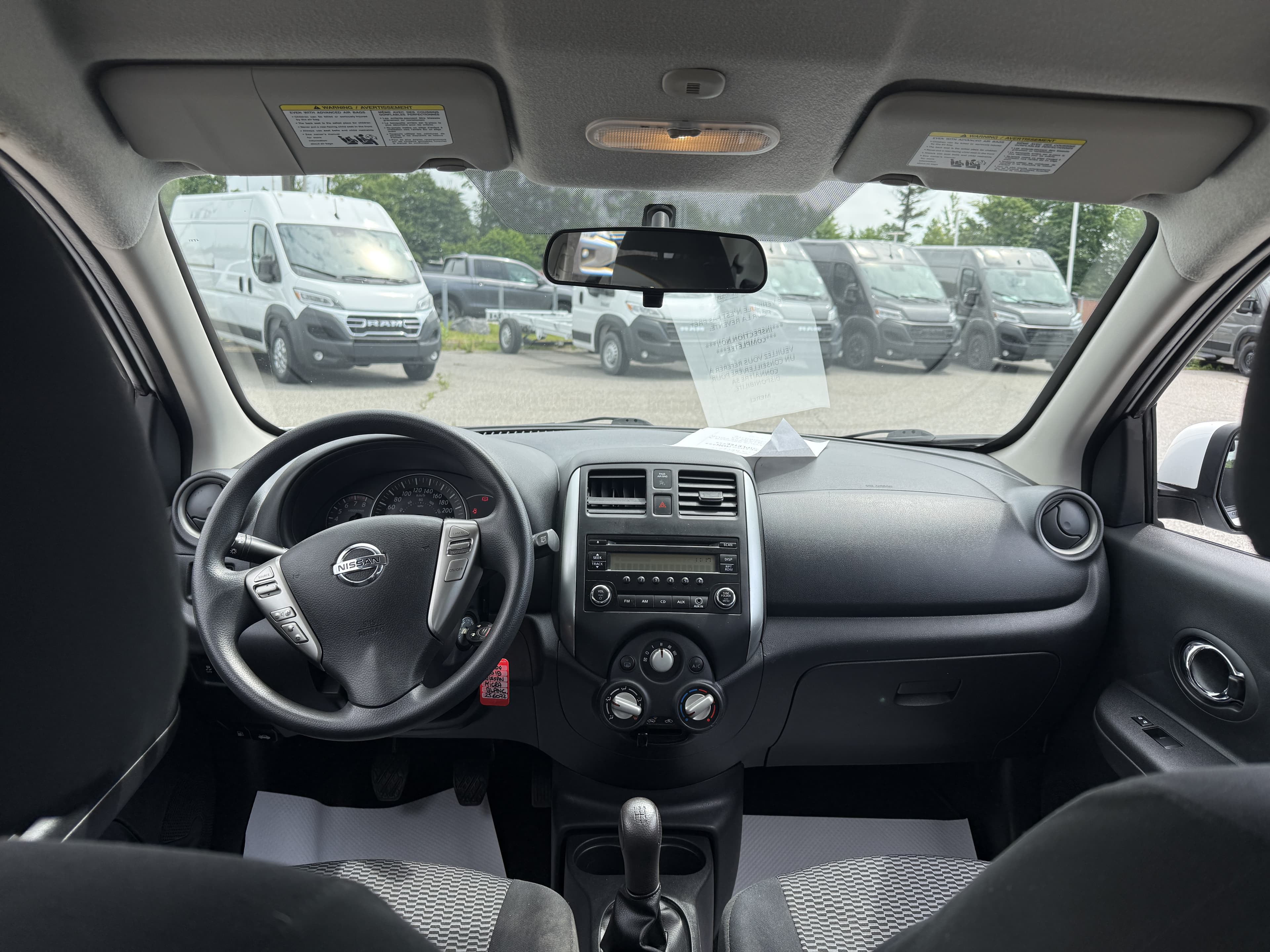Nissan Micra 2018 — photo 10