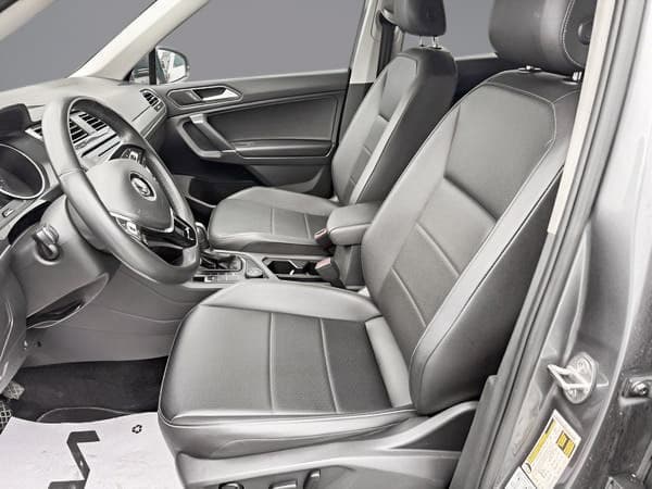 Volkswagen Tiguan 2020 — photo 13