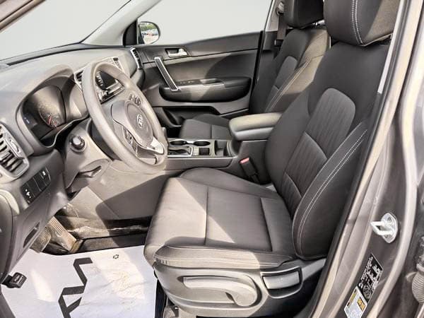 Kia Sportage 2018 — photo 12