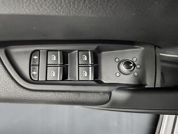 Audi Q5 2021 — photo 12
