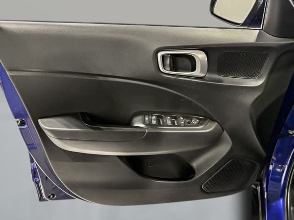 Hyundai Venue 2021 — photo 11