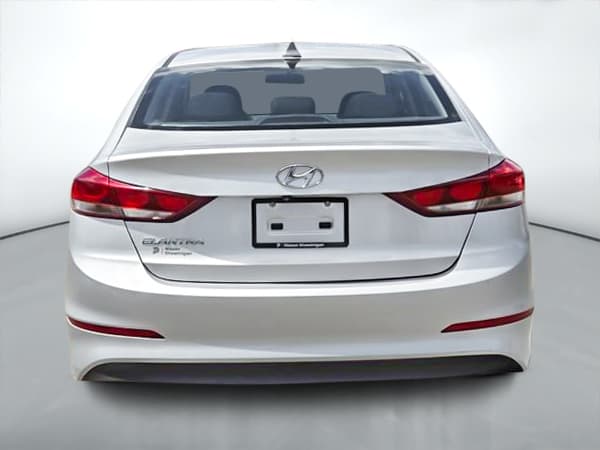 Hyundai Elantra 2017 — photo 5