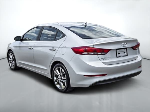 Hyundai Elantra 2017 — photo 6