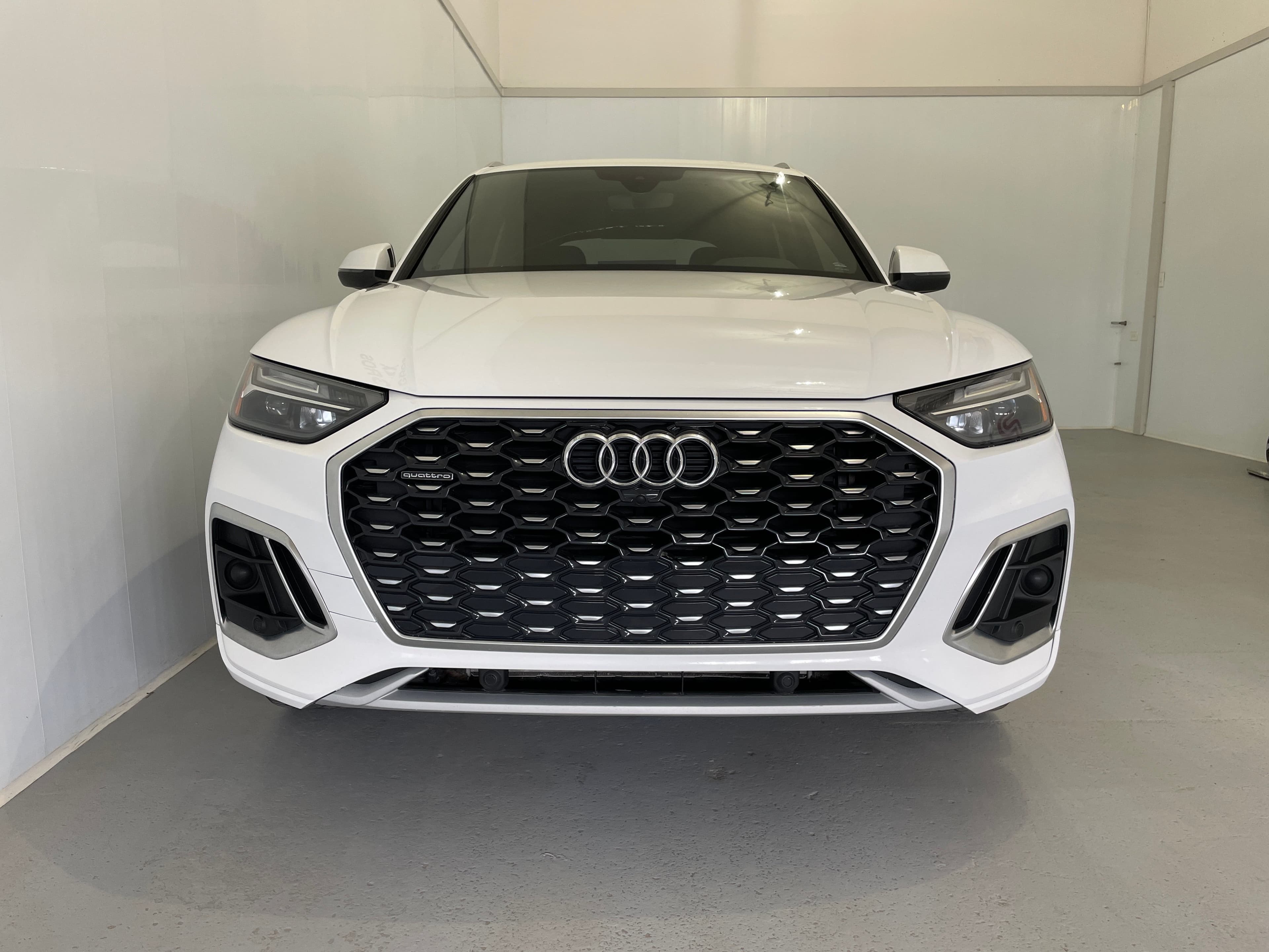 Audi Q5 2021 — photo 3