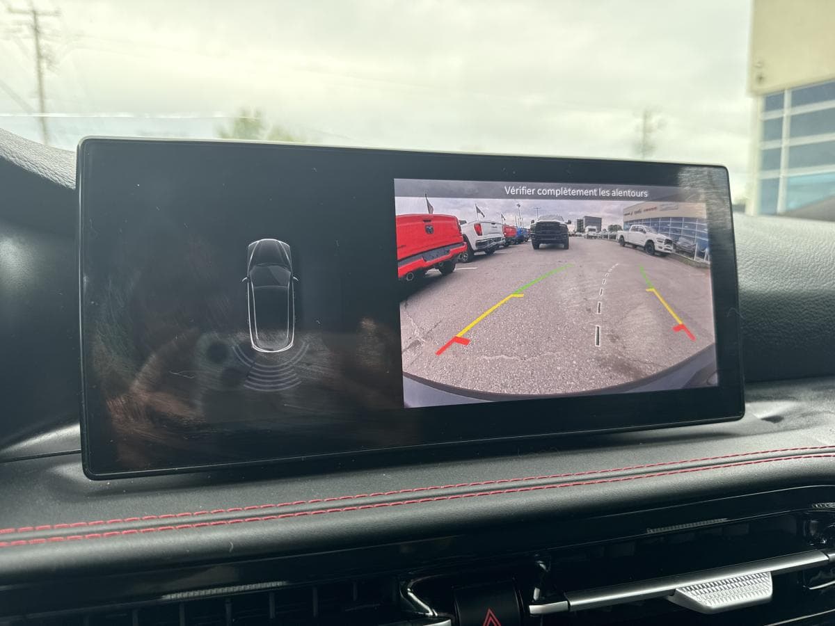 Dodge Hornet 2023 — photo 18