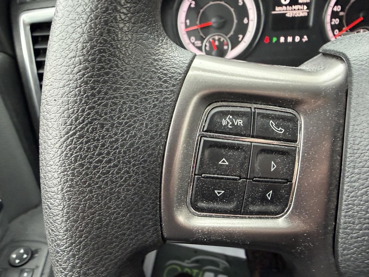 RAM 1500 Classic 2023 — photo 14