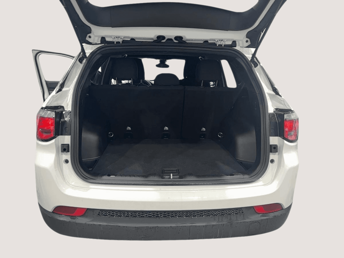 Jeep Compass 2023 — photo 12