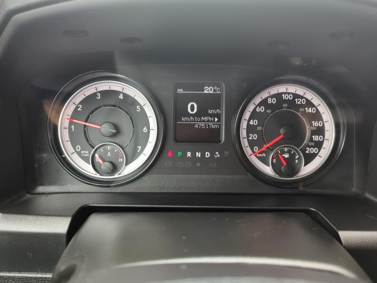 RAM 1500 Classic 2023 — photo 16