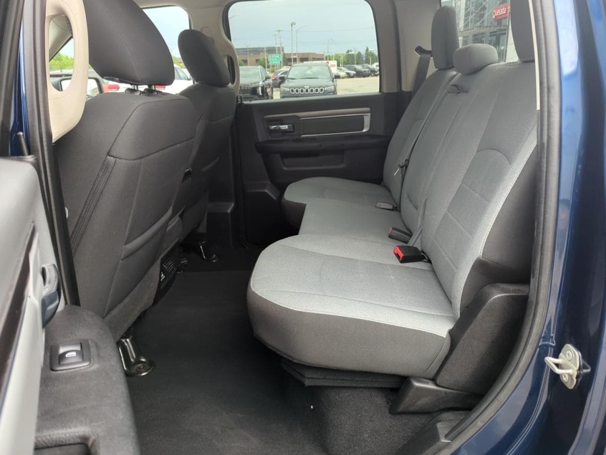 RAM 1500 Classic 2023 — photo 20