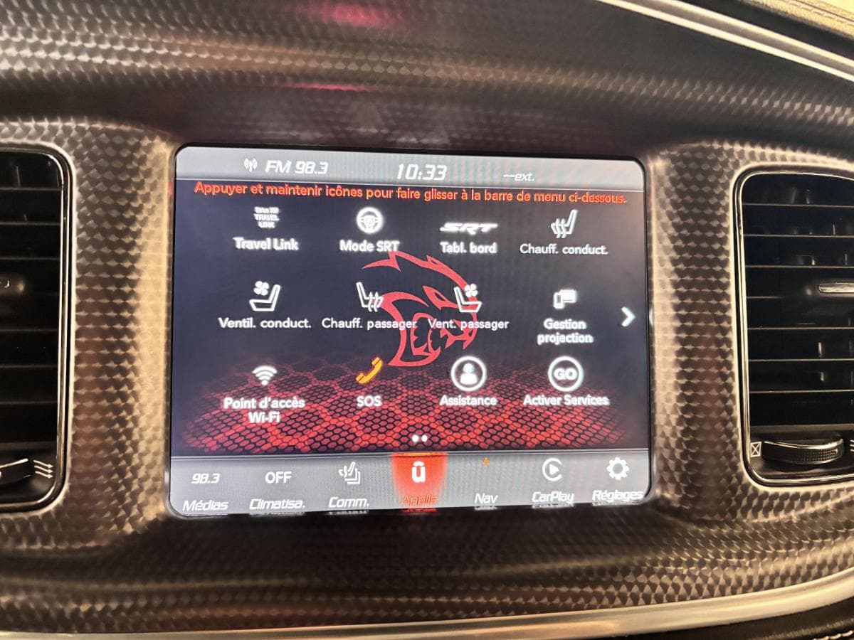 Dodge Charger 2022 — photo 13