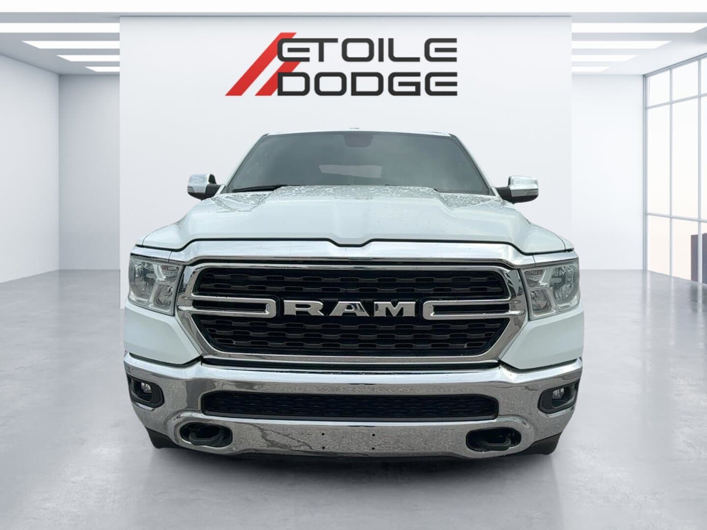 RAM 1500 2023 — photo 2