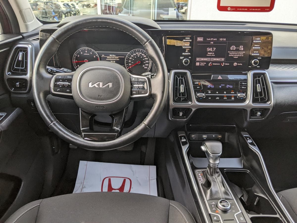 Kia Sorento 2023 — photo 10