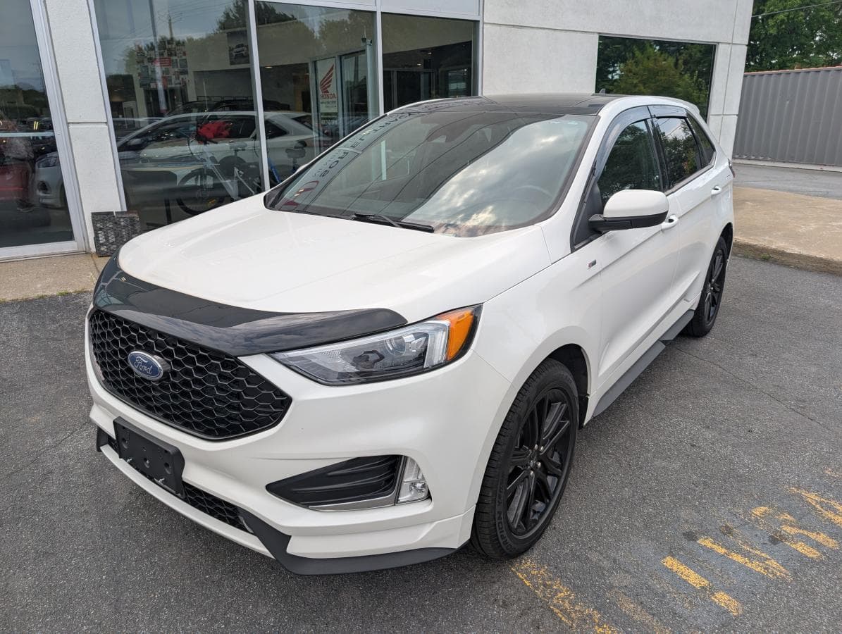 Ford Edge 2023 — photo 10