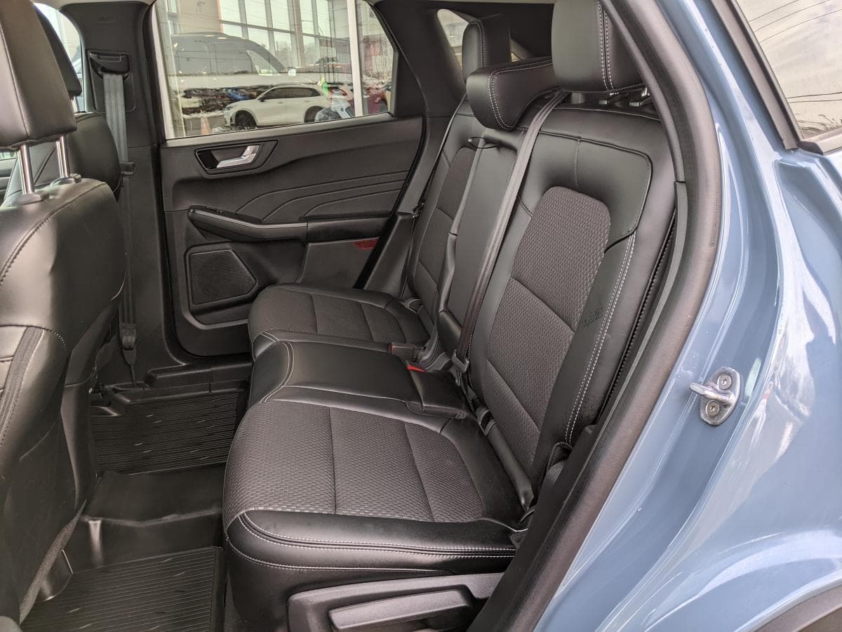 Ford Escape Plug-in Hybrid 2024 — photo 20
