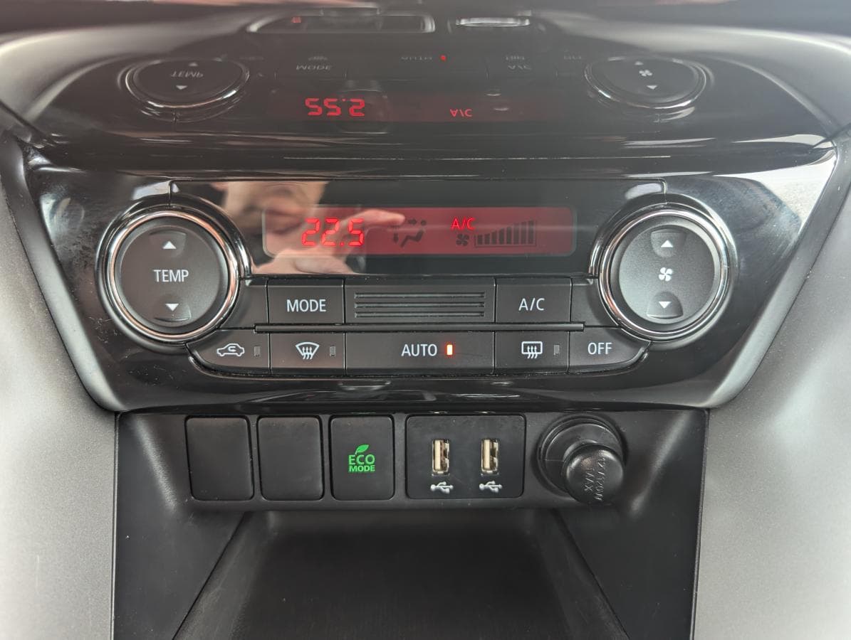 Mitsubishi Eclipse Cross 2023 — photo 13