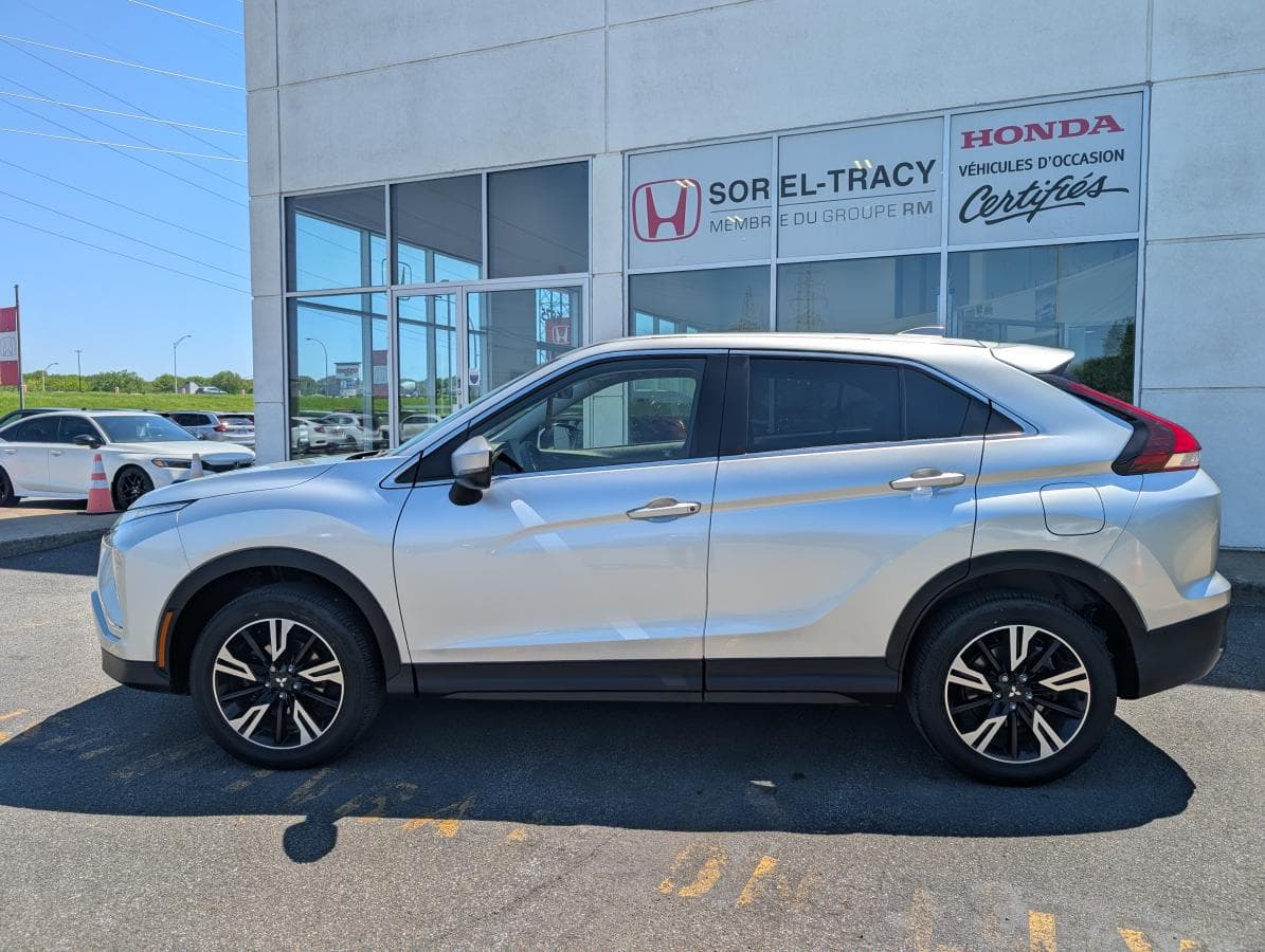Mitsubishi Eclipse Cross 2023 — photo 3