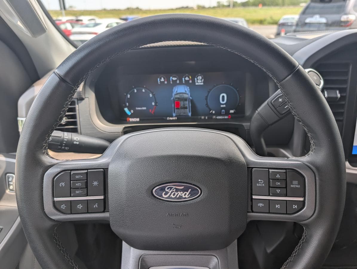 Ford F-150 2025 — photo 13