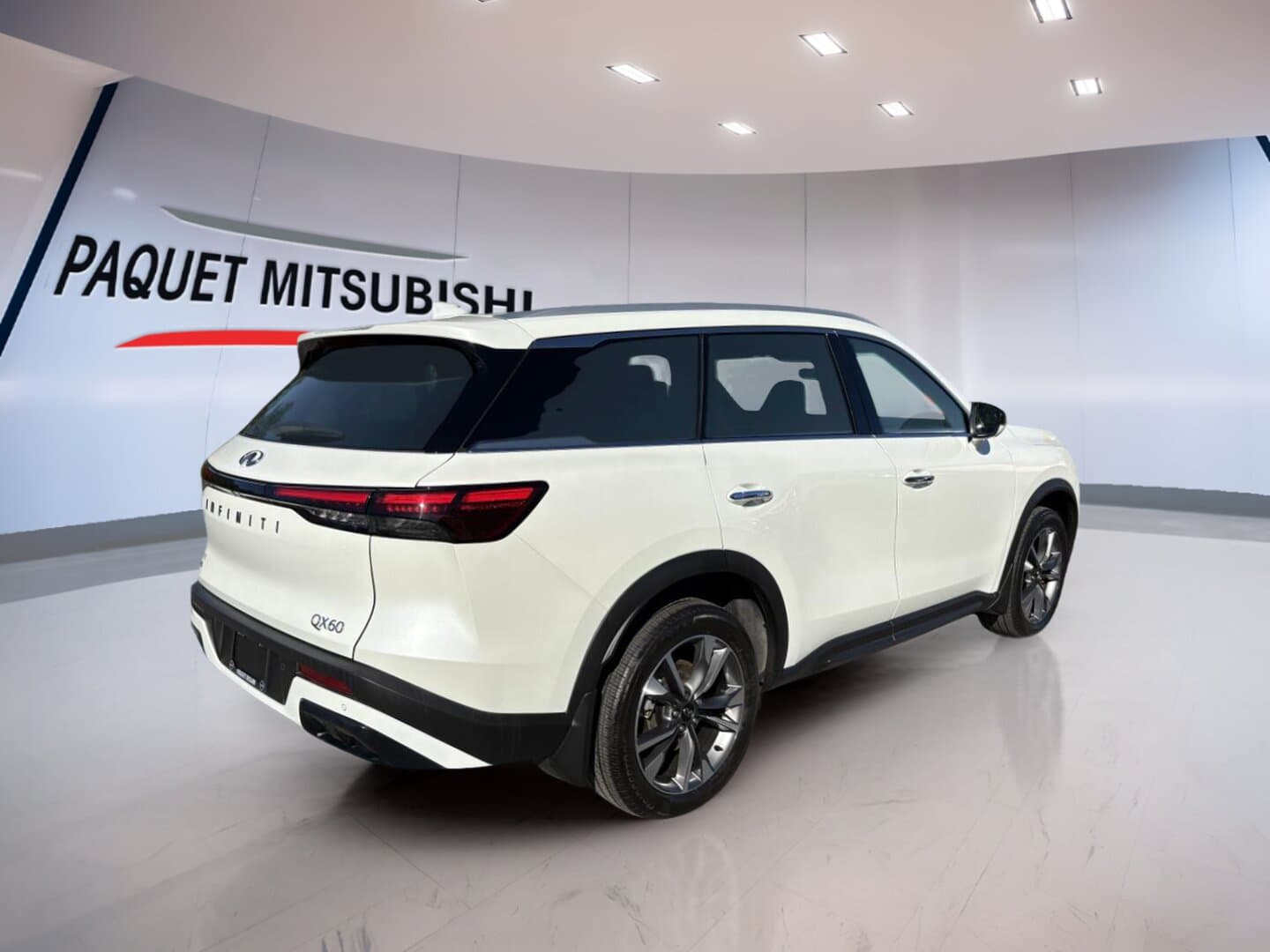 Infiniti QX60 2025 — photo 2