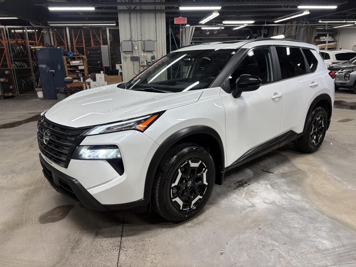 Nissan Rogue 2025 à vendre à Lévis