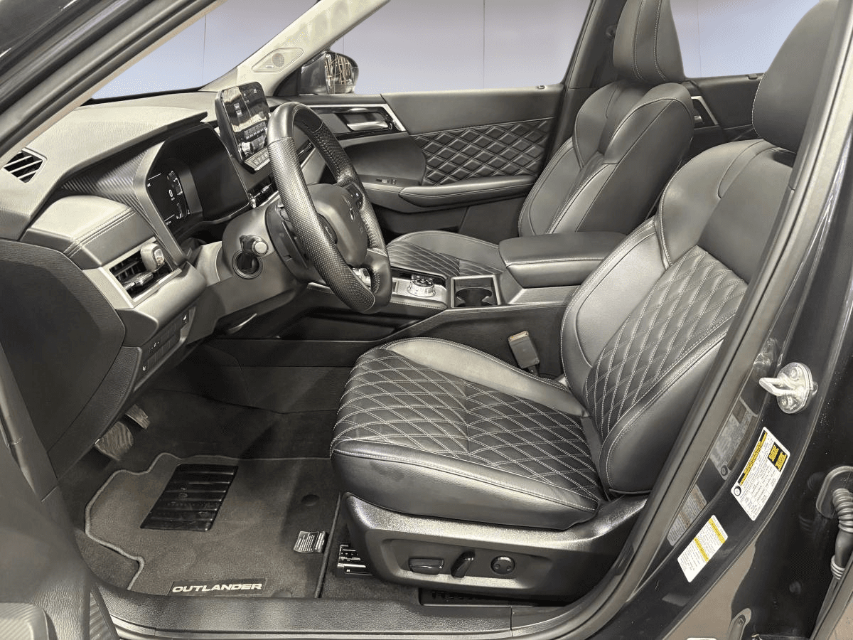 Mitsubishi Outlander 2024 — photo 19