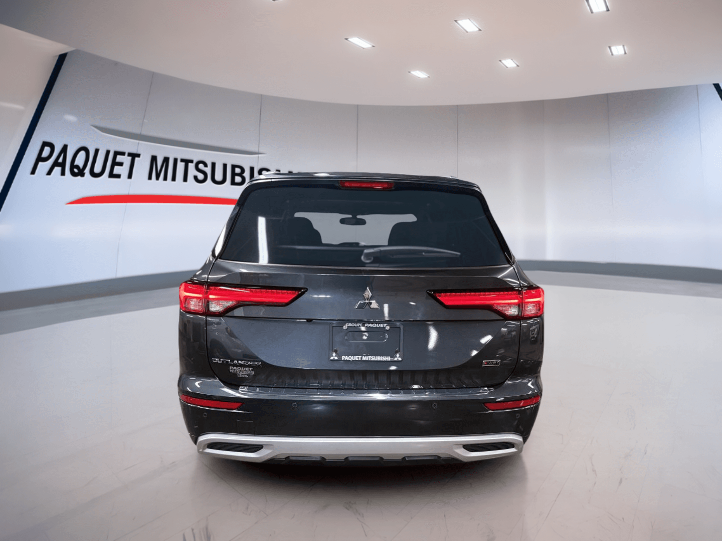 Mitsubishi Outlander 2024 — photo 7