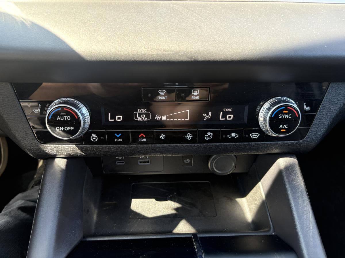 Mitsubishi Outlander 2024 — photo 20