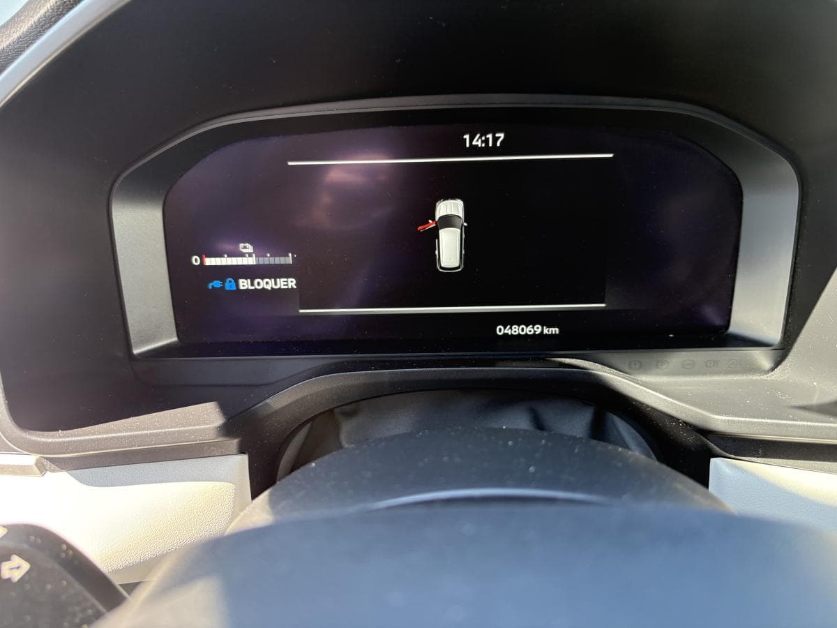 Mitsubishi Outlander PHEV 2024 — photo 14