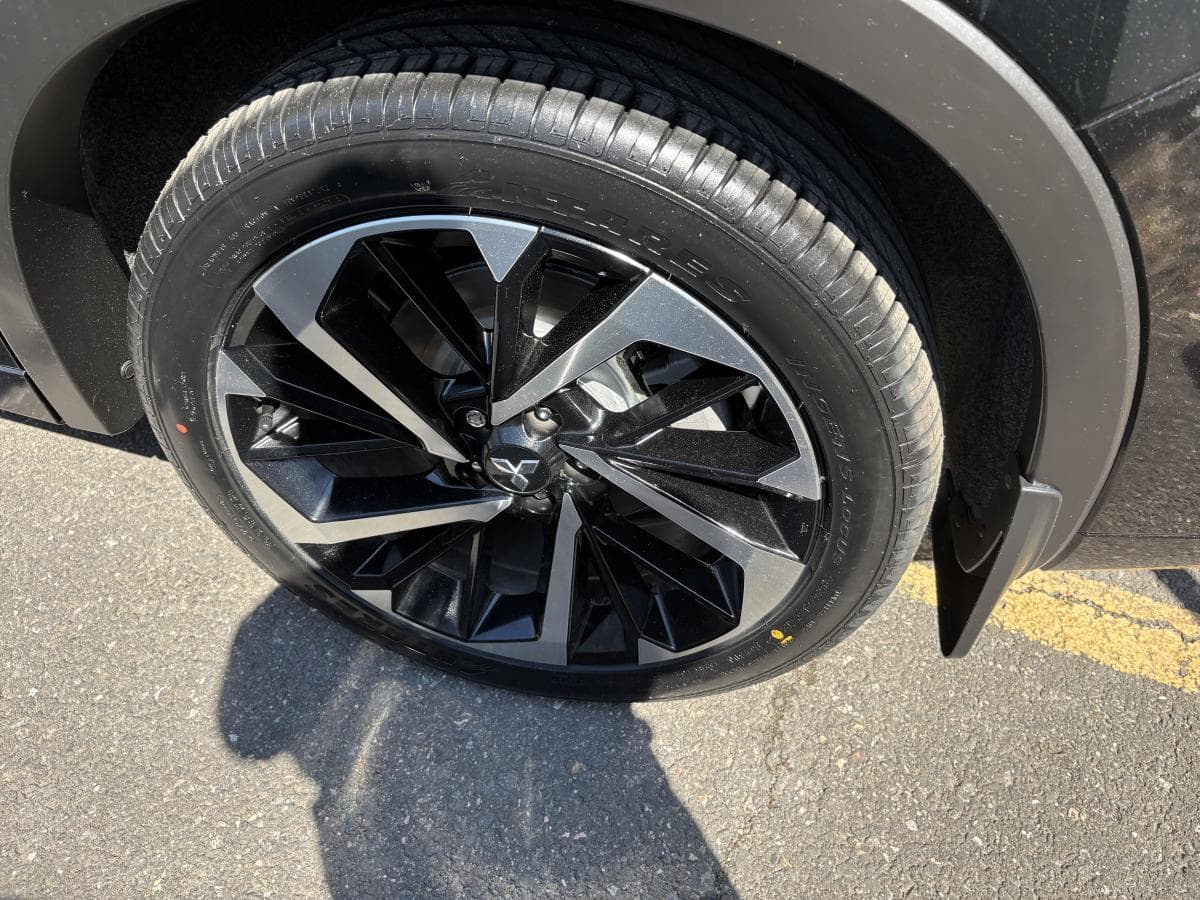 Mitsubishi Outlander PHEV 2024 — photo 18