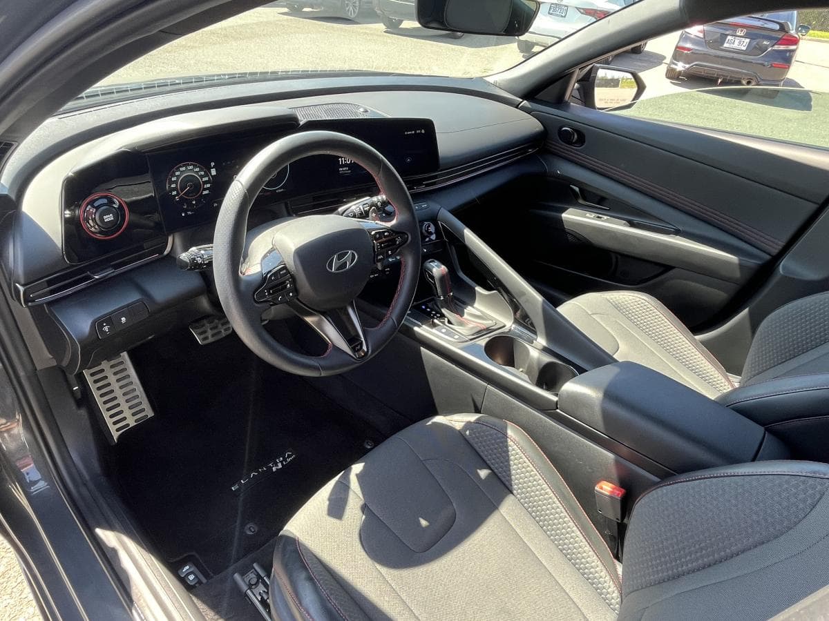 Hyundai Elantra 2024 — photo 10