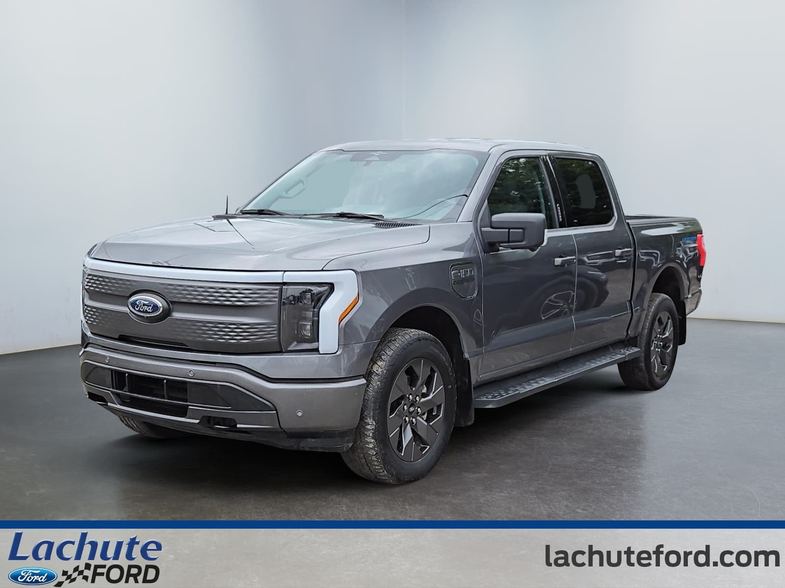Ford F-150 Lightning 2023 à vendre à Lachute