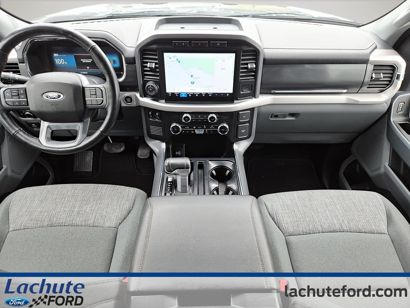 Ford F-150 Lightning 2023 — photo 11