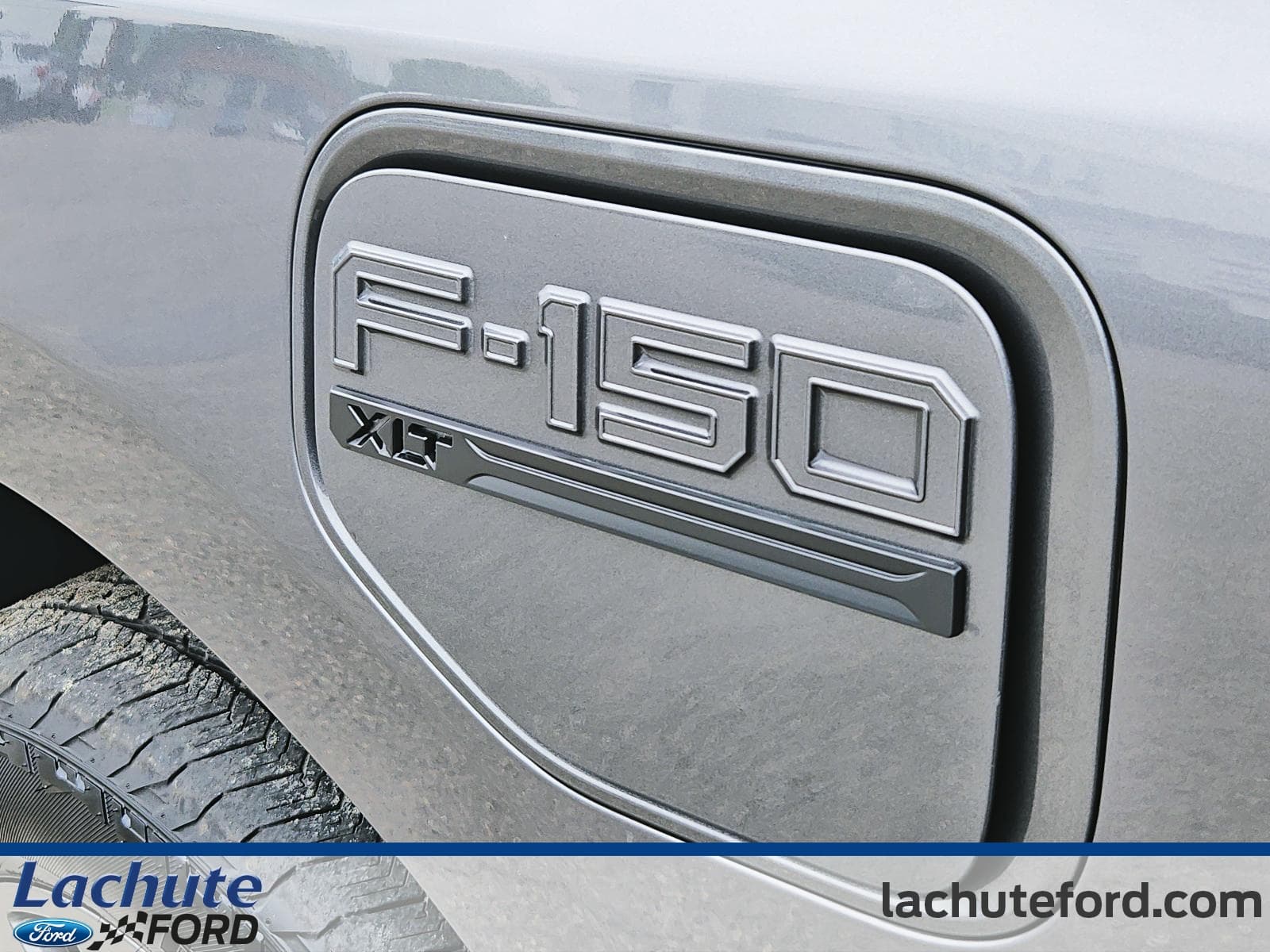 Ford F-150 Lightning 2023 — photo 8