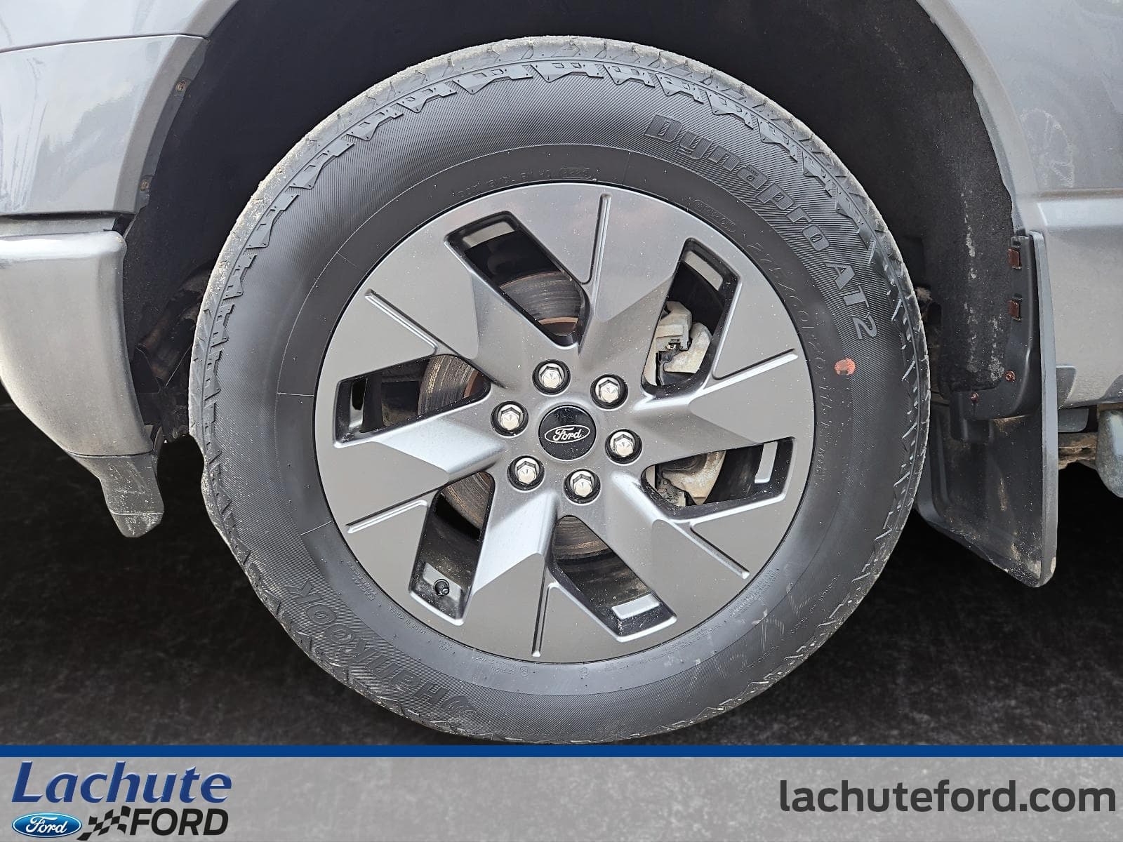 Ford F-150 Lightning 2023 — photo 9