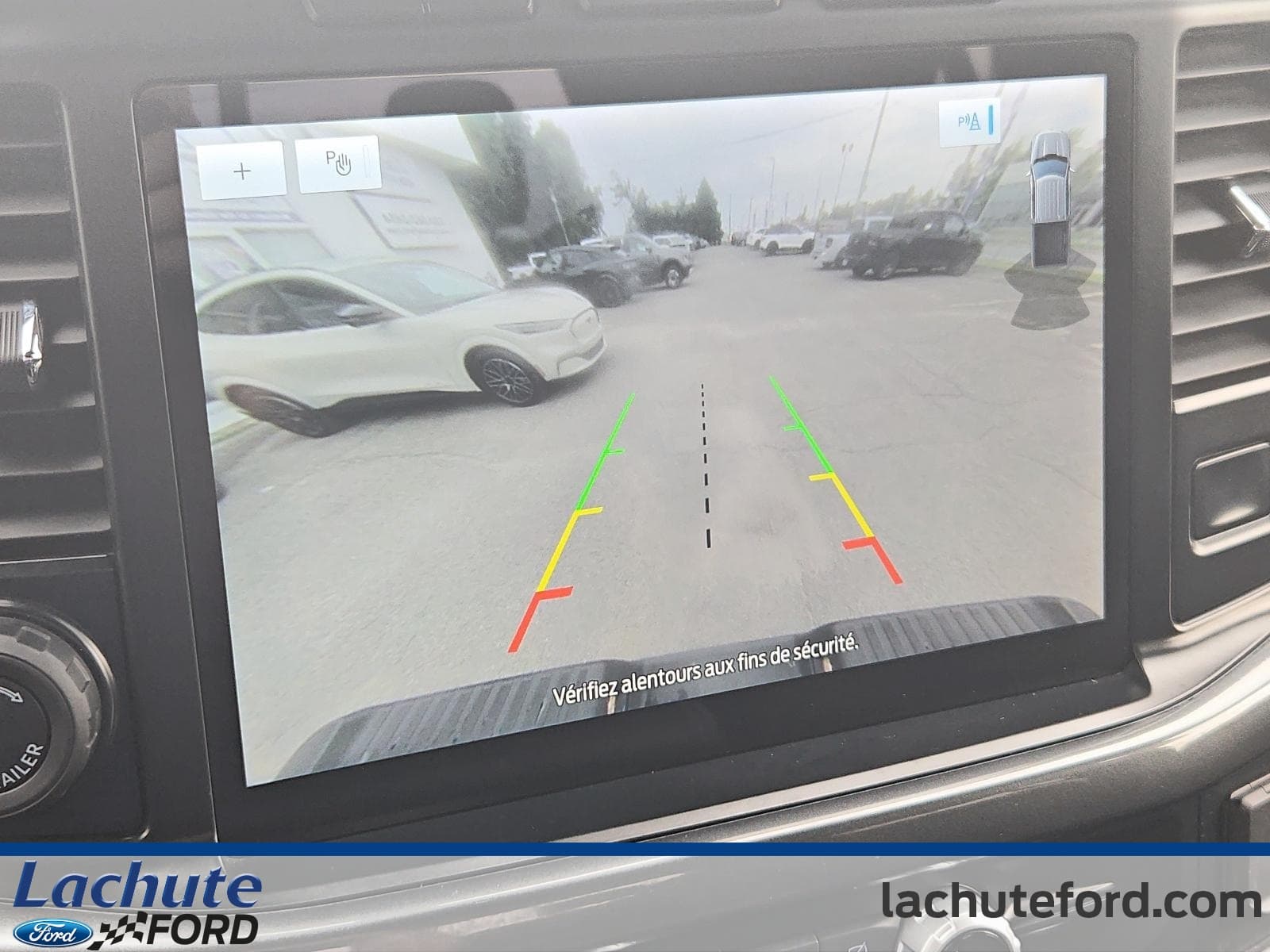 Ford F-150 2023 — photo 19