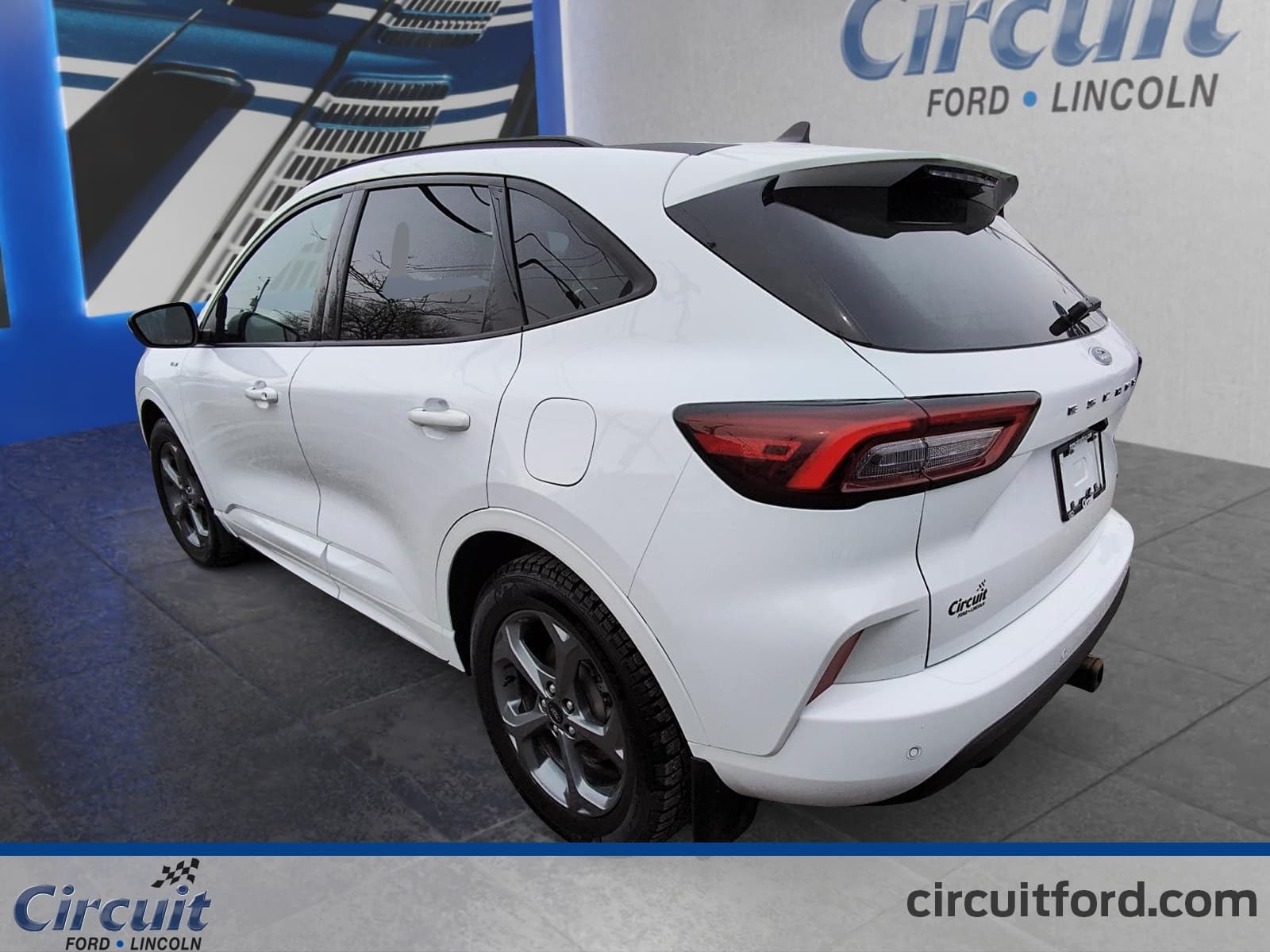 Ford Escape 2023 — photo 6